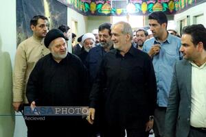 دیدار مسعود پزشکیان رئیس جمهور با حجت الاسلام والمسلمین شهرستانی نماینده حضرت آیت الله سیستانی در ایران