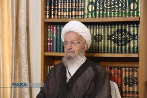 دیدار اعضای شورای عالی حوزه‌های علمیه با حضرت آیت الله مکارم شیرازی
اعضای