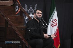 عزاداری هیئتهای دانشجویی به مناسبت اربعین حسینی در حسینیه امام خمینی (ره)