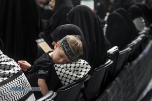 عزاداری هیئتهای دانشجویی به مناسبت اربعین حسینی در حسینیه امام خمینی (ره)