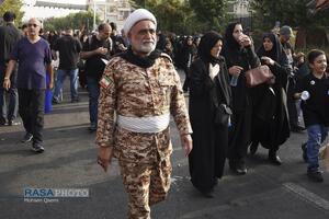 پیاده روی جاماندگان اربعین در تهران