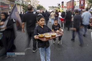 پیاده روی جاماندگان اربعین در تهران