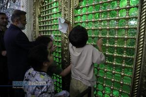 آیین غبارروبی حرم مطهر بانوی کرامت (س) با حضور اصحاب رسانه
