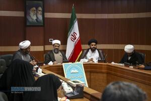نشست خبری رونمایی از پوستر و فراخوان هفتمین همایش کتاب سال حکومت اسلامی