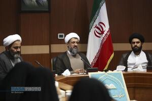 نشست خبری رونمایی از پوستر و فراخوان هفتمین همایش کتاب سال حکومت اسلامی