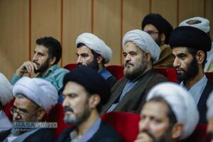 آیین رونمایی و آغاز برپایی جلسات درس اخلاق در مساجد استان قم با سخنرانی آیت الله شب زنده دار