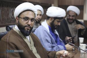 نشست جمعی از خطبا و امامان جماعت استان چهارمحال و بختیاری با مدیرعامل خبرگزاری رسا