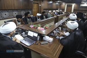 نشست جمعی از خطبا و امامان جماعت استان چهارمحال و بختیاری با مدیرعامل خبرگزاری رسا