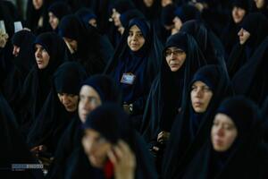 آیین شمعدان‌ در شام رحلت بانوی کرامت (س)