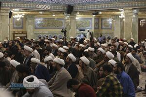حضور حضرت آیت الله مکارم شیرازی در جمع طلاب، اساتید، مدیران و کادر مراکز تحت اشراف ایشان