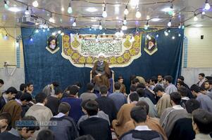 حضور آیت الله مروی در حجرات و گفتگوی صمیمی با طلاب در جریان بازدید از مدرسه علمیه جهانگیرخان قم