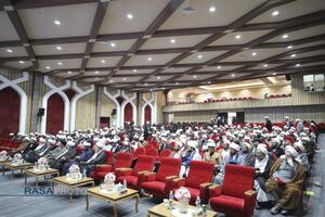 گردهمایی مبلغین استان همدان با حضور آیت الله مروی