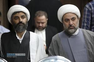 آئین رونمایی از کتاب 