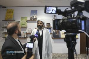 آئین رونمایی از کتاب 