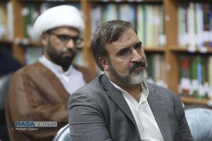 آئین رونمایی از کتاب 