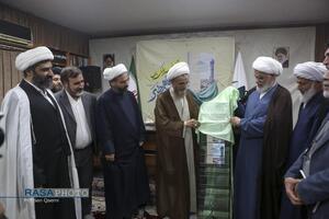 آئین رونمایی از کتاب 