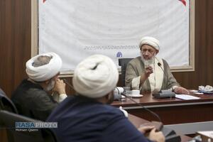 نشست نقش حوزه در تامین محتوای دینی برای هنرمندان