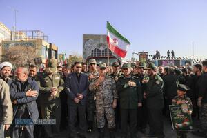 تشییع پیکر پاک ۷ شهید گمنام دفاع مقدس در قم