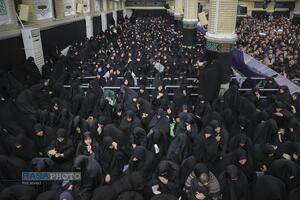 مراسم عزاداری شب شهادت حضرت فاطمةالزهرا (سلام‌الله‌علیها) در حسینیه امام خمینی (ره)