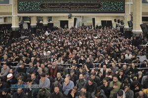 مراسم عزاداری شب شهادت حضرت فاطمةالزهرا (سلام‌الله‌علیها) در حسینیه امام خمینی (ره)