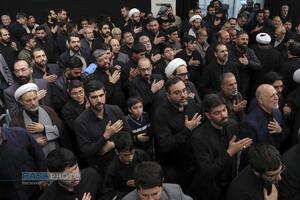 مراسم عزاداری شب شهادت حضرت فاطمةالزهرا (سلام‌الله‌علیها) در حسینیه امام خمینی (ره)