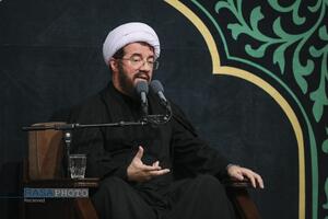 عزاداری شام شهادت حضرت فاطمةالزهرا (سلام‌الله‌علیها) در حسینیه امام خمینی (ره)