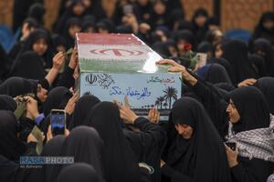 همایش بزرگ طلایه داران مقاومت و گرامیداشت هفته بسیج