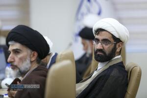 نشست علمی تحلیل فنی و فقهی زیست مجازی ایرانیان