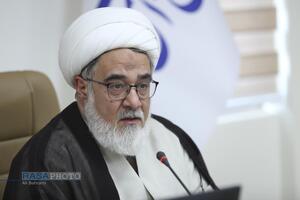 نشست علمی تحلیل فنی و فقهی زیست مجازی ایرانیان