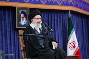 دیدار خانواده شهدای اقتدار با رهبر انقلاب در روز میلاد امیرالمومنین (علیه‌السلام)