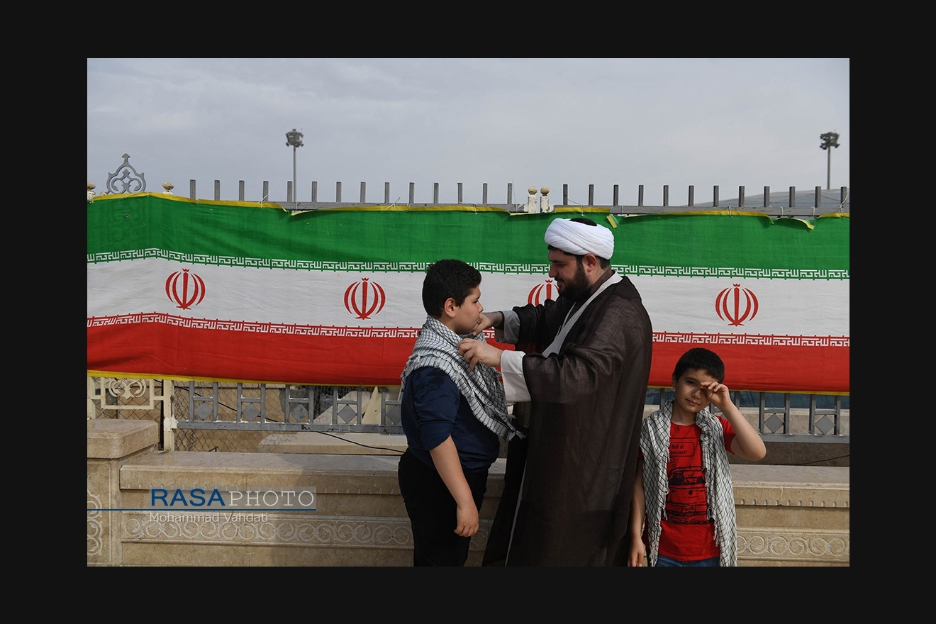 زندگی طلاب در قاب | طلبه انقلابی