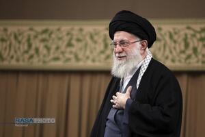 دیدار هزاران نفر از مردم قم با رهبر معظم انقلاب