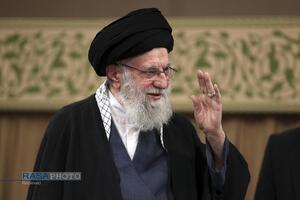 دیدار هزاران نفر از مردم قم با رهبر معظم انقلاب