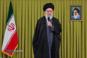 پیام رهبر معظم انقلاب بمناسبت حماسه آفرینی ملت ایران در راهپیمایی ۲۲ بهمن