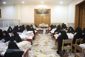 بسته بندی افطاری ساده حرم مطهر کریمه اهلبیت (س)