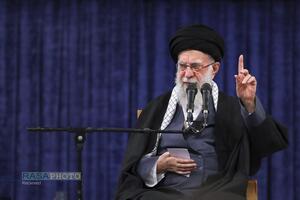 رهبر بزرگ آزادی خواهان جهان حضرت آیت‌الله‌العظمی خامنه ای به ملکوت اعلی پیوست