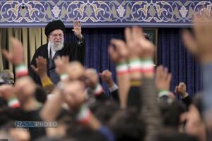 رهبر بزرگ آزادی خواهان جهان حضرت آیت‌الله‌العظمی خامنه ای به ملکوت اعلی پیوست
