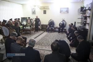 حضور خادمان حرم حضرت معصومه (س) در منزل سپهبد شهید عبدالرحیم موسوی