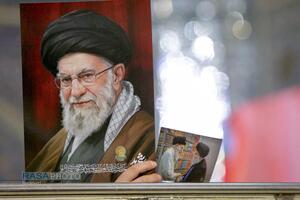 اجتماع عزاداران رهبر شهید انقلاب در حرم مطهر رضوی