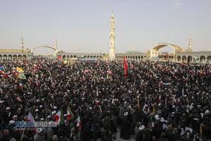 بیعت مردم قم با سومین رهبر معظم انقلاب اسلامی