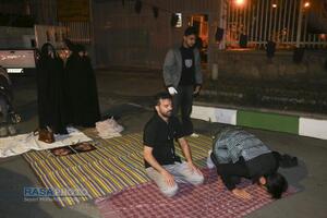 از افطار تا سحر، پاسداری تاریخی مردم از انقلاب