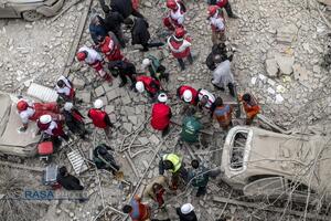 امداد رسانی طلاب حوزه علمیه تهران در اماکن آسیب دیده