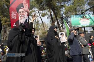 تشییع شهید دکتر علی لاریجانی، سردار سلیمانی و شهدای ناو دنا در تهران