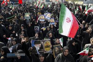 تشییع شهید دکتر علی لاریجانی، سردار سلیمانی و شهدای ناو دنا در تهران