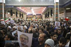 بزرگداشت شهید لاریجانی و وداع با پیکر مطهر شهید کیارش در حرم بانوی کرامت