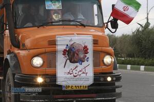 بیعت کامیون‌داران استان قم با رهبر معظم انقلاب