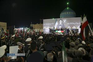 استقبال مردم قم از پیکر سپهبد شهید سید عبدالرحیم موسوی