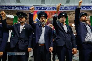 آئین آغاز دهه کرامت در قم