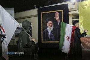 تجمع بارانی مردم قم در خونخواهی امام شهید