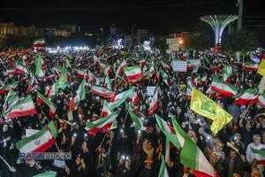 موج شصتم قیام مردم ولایتمدار قم در بیعت با ولایت و خونخواهی امام شهید